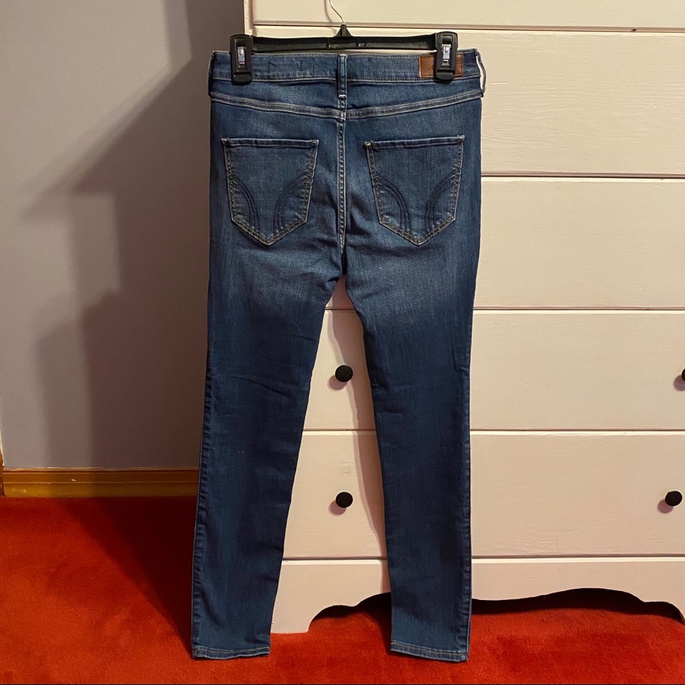 Hollister Jeans - Picture 2 of 4